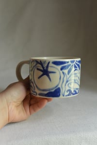 Image 18 of "Piano, Piano" Shortie Mug 2 in Blueberry Jam