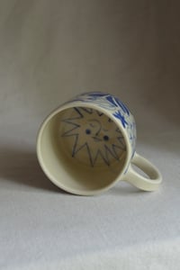 Image 4 of "Piano, Piano" Shortie Mug 3 in Blueberry Jam