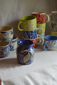 Image 4 of "Piano, Piano" Vase in Blueberry Jam