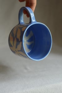 Image 16 of "Flora Adora" Shortie Mug 2 in Blueberry Milk