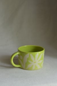 Image 9 of "Flora Adora" Shortie Mug 5 in Limeade