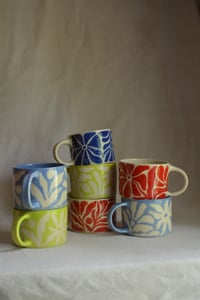 Image 2 of "Flora Adora" Shortie Mug 5 in Limeade