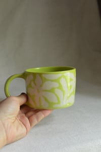 Image 13 of "Flora Adora" Shortie Mug 4 in Limeade