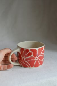 Image 10 of "Flora Adora" Shortie Mug 7 in Strawberry