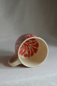 Image 13 of "Flora Adora" Shortie Mug 8 in Strawberry