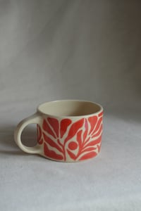 Image 1 of "Flora Adora" Shortie Mug 8 in Strawberry