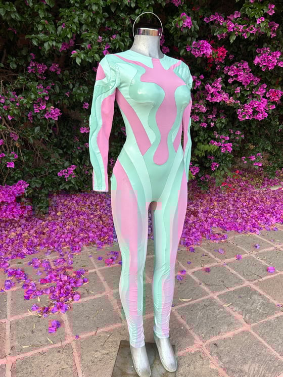 Image of Kawaii suit sample 
