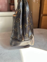 Image 9 of Louis Vuitton Deauville Monogram Bag
