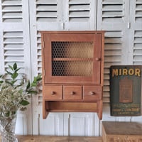 Image 2 of ANCIENNE ARMOIRE GRILLAGÉE EN TECK