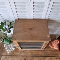 Image 3 of GARDE-MANGER ANCIEN