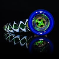 Image 5 of STARGAZER / ILLUMINATI SPIRAL 18MM SLIDE