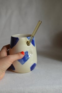 Image 2 of Curvy Grip Straw Cups