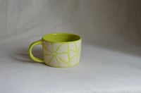 Image 5 of "Flora Adora" Shortie Mug 6 in Limeade