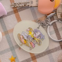 Image 1 of [PREORDER] Skater Siyeon glow in the dark keychain