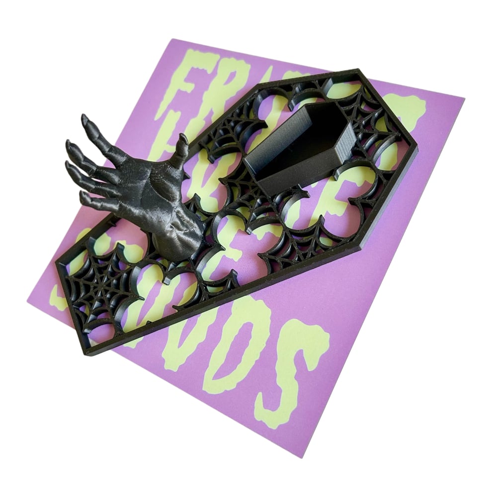 FHOS - House of Webs Hide