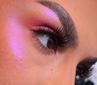 Image 3 of Unicorn Dust Highlighter 