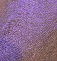 Image 2 of Unicorn Dust Highlighter 