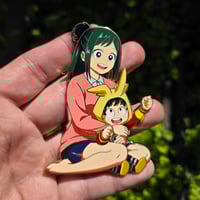 All For Mom Pin (Gold)