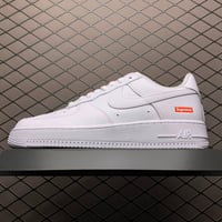 Image 1 of Air Force 1 supreme 