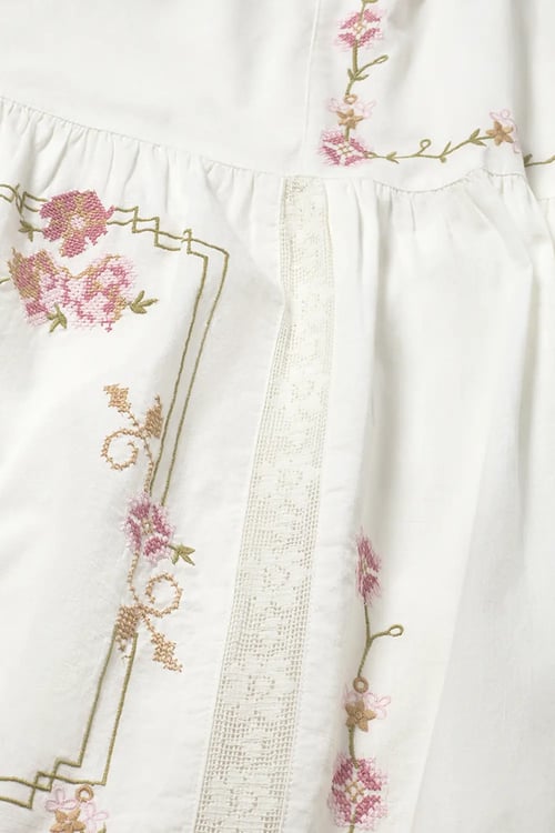 Image of 2-Falda Teresinha
