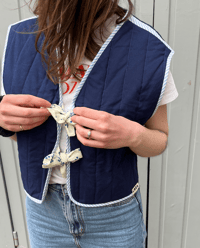 Image 1 of Gilet fleur bleue