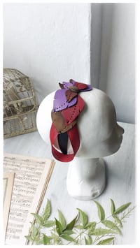 Image 11 of Cerchietto per i capelli artigianale in pelle FOLIAGE HEADBAND - Betty