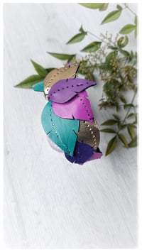 Image 2 of Cerchietto per i capelli artigianale in pelle FOLIAGE HEADBAND - Flora