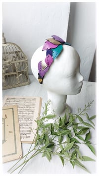 Image 12 of Cerchietto per i capelli artigianale in pelle FOLIAGE HEADBAND - Flora
