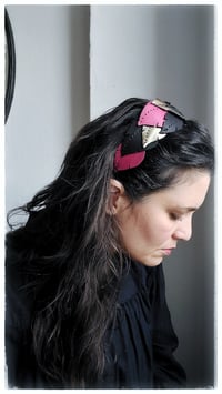 Image 22 of Cerchietto per i capelli artigianale in pelle FOLIAGE HEADBAND - Pasionaria