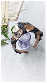 Image 8 of Cerchietto per i capelli artigianale in pelle FOLIAGE HEADBAND - Spleen