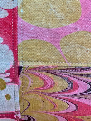 Image of marble cushion - no. 03