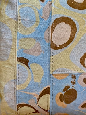 Image of marble cushion - no. 08