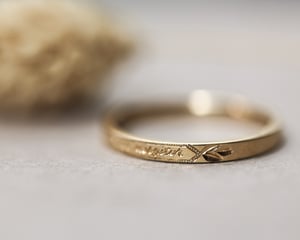 Image of 18ct Yellow gold 2mm, Latin engraved ring