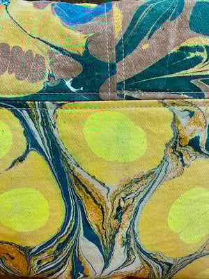 Image of marble cushion - no. 12