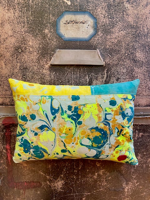 Image of marble cushion - no. 13