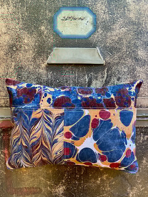 Image of marble cushion - no. 16