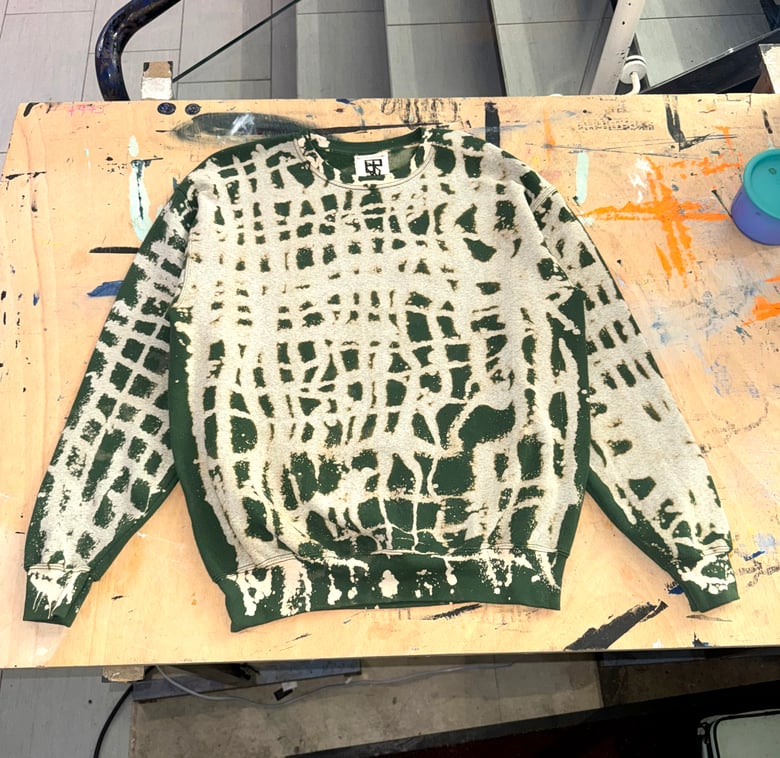 Image of GRID SWEATER GREEN