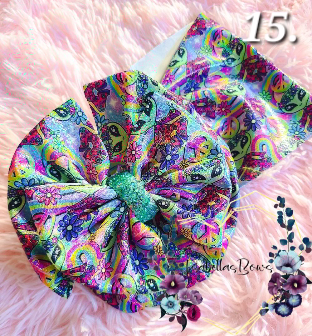Image of Alien Bows