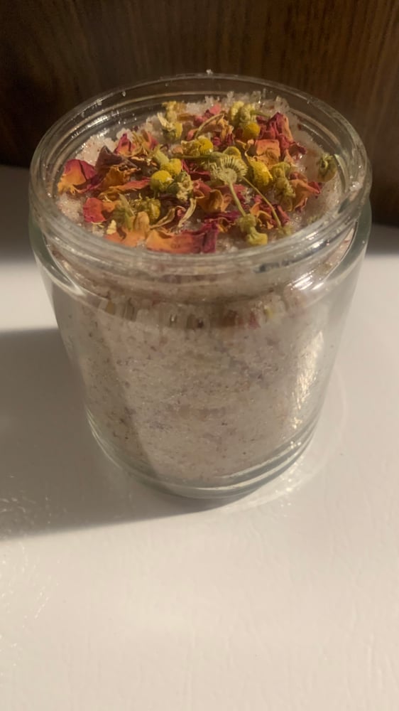 Image of 8oz Rose Sugar Scrub 