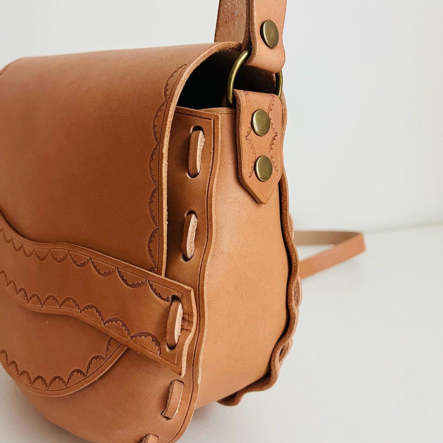 Image of Natural Vachetta Crossbody Saddle Bag