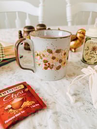 Image 3 of vintage floral Lunch Mates cup