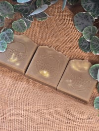 Image 2 of Moringa Mist