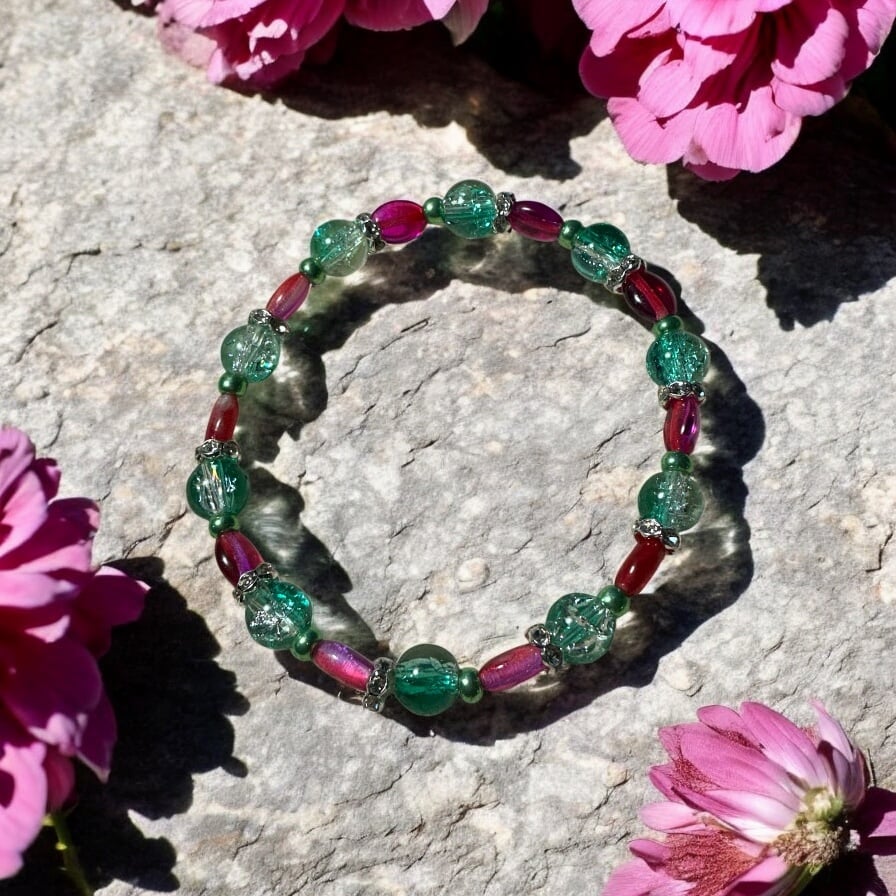 Image of Vibrant Green and Red Bead Bracelet