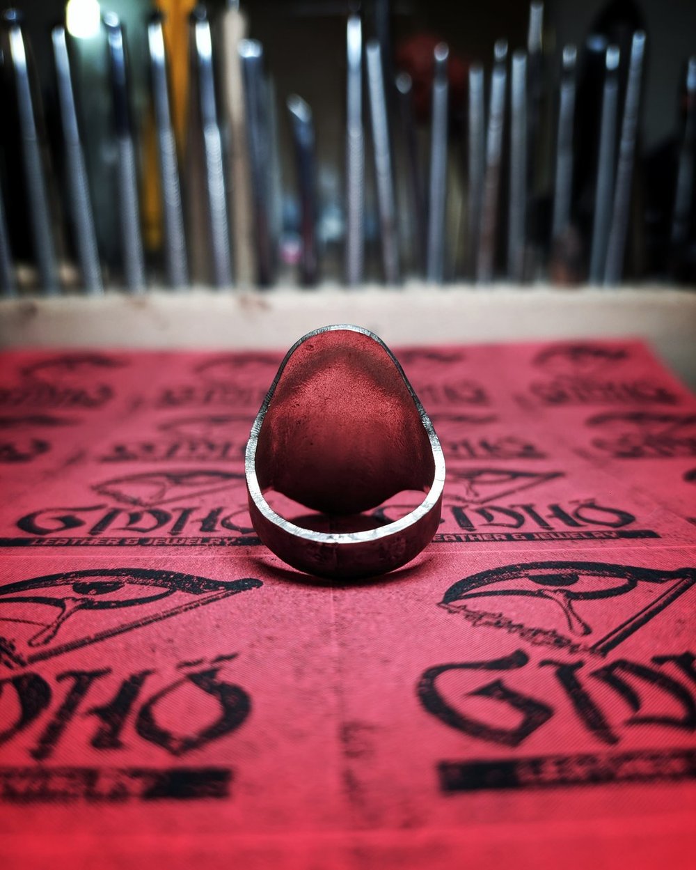 Disclose ring size 8