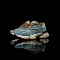 Image 2 of Denim NB x Coach bag