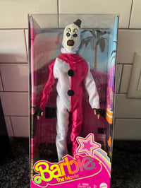 Image 4 of Terrifier Barbie Land doll/pink-white suit