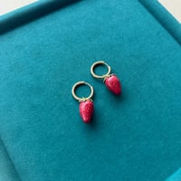Image 4 of Strawberry Earrings 🍓