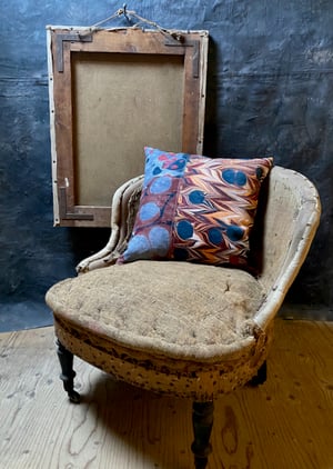 Image of marble cushion - no. 06