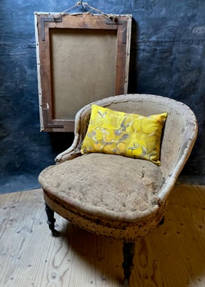 Image of marble cushion - no. 14
