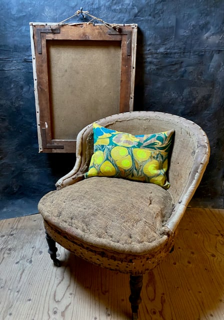 Image of marble cushion - no. 12